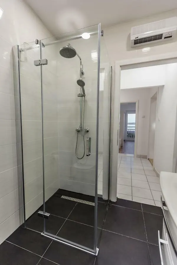 Apartmani Kristijan 0*, Crikvenica Croatia